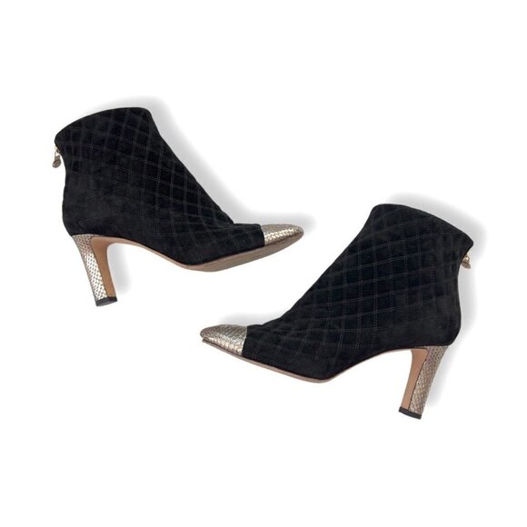 Chanel suede rhombus silver leather tip and heels booties size 38 - Picture 2 of 11